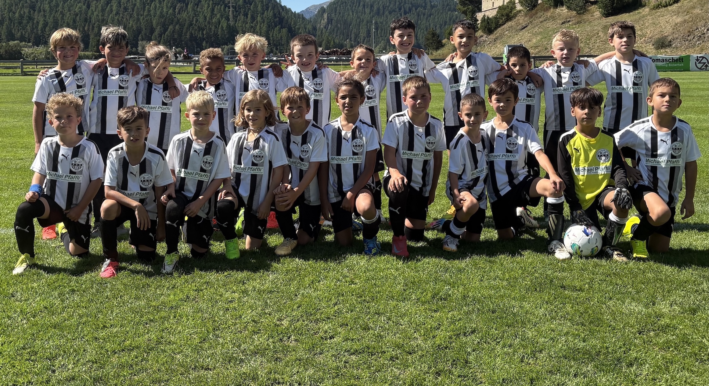 F-Jun: 13 Teams auf San Gian